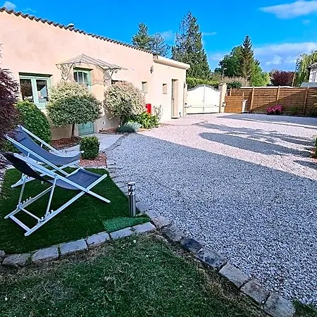 Les Du Bonheur Couette-café 3*
